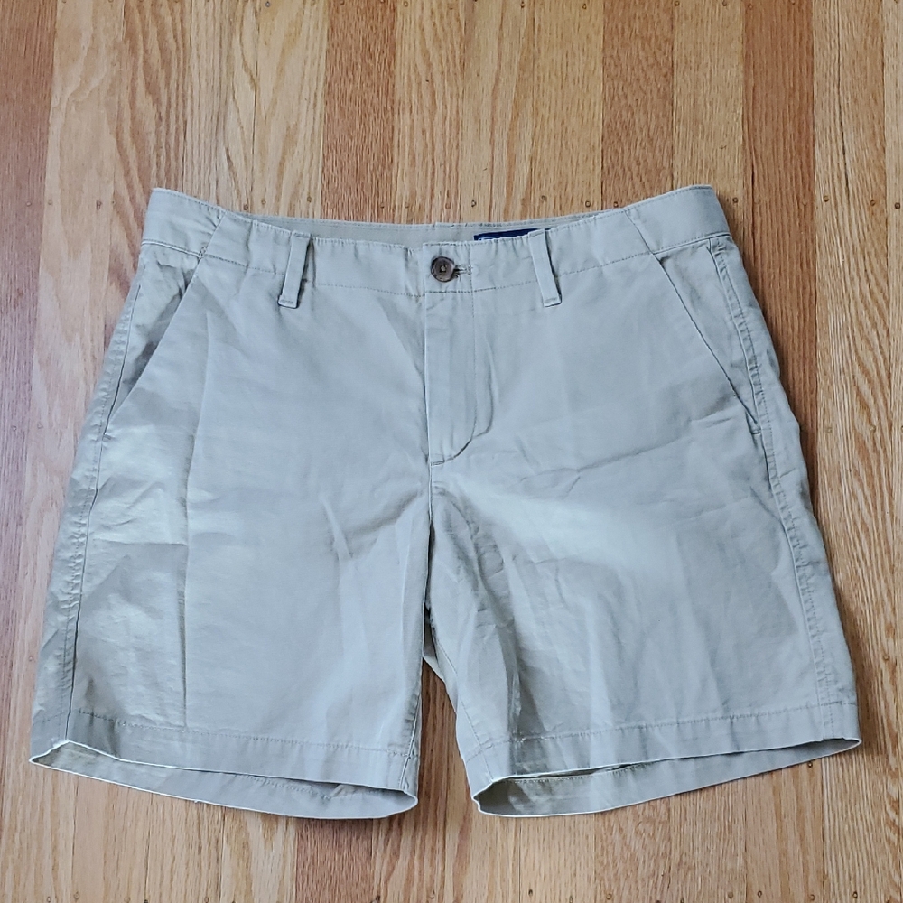 GAP Tan Flat Front Shorts Classic Style